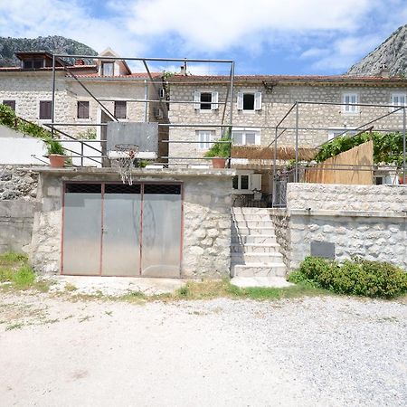 コトルStone House Dragutinovicアパートメント エクステリア 写真